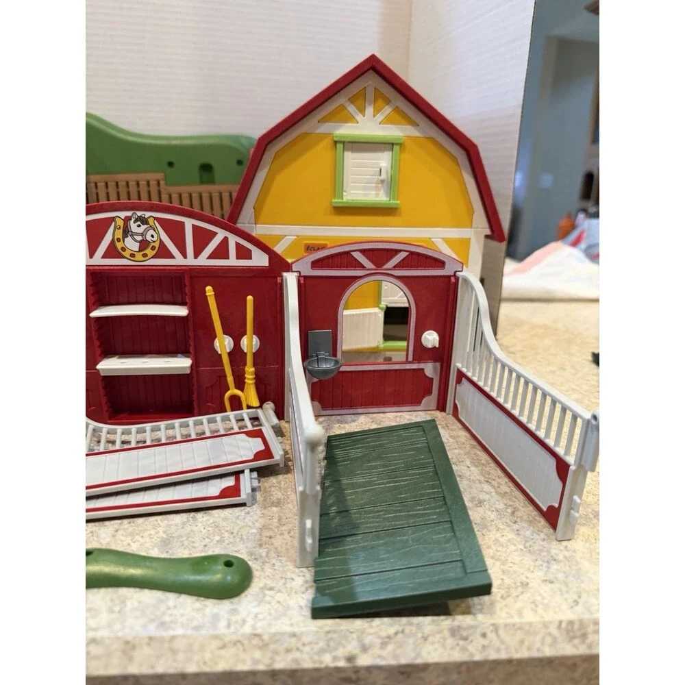 Playmobil Horse Stable Barn Vet Clinic Parts Lot Incomplete Mixed Pieces